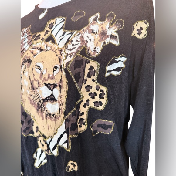 Vintage Y2K Lion Shirt - Picture 3 of 6